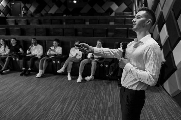 Sécurisez vos contrats complexes avec un avocat en gestion